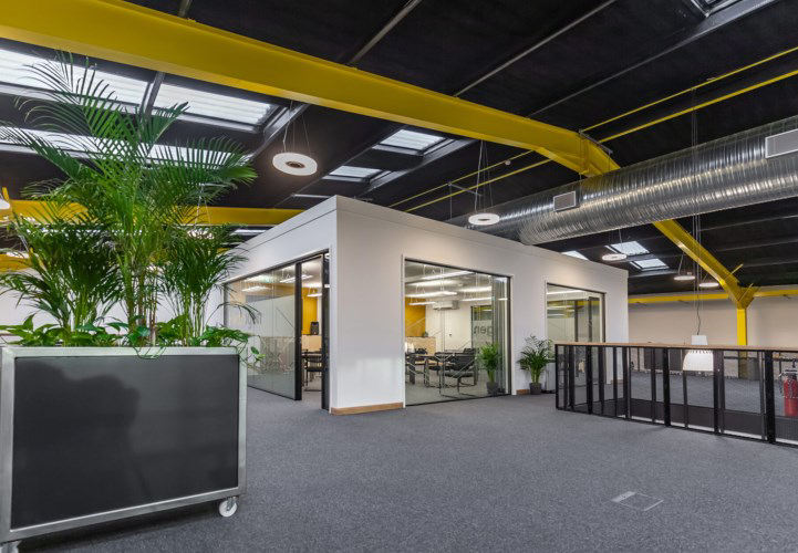 Unit DY in Bristol, a contemporary commercial and workspace facility